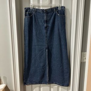 Eddie Bauer long blue denim skirt. Size 16. Gently used. Has large front slit.